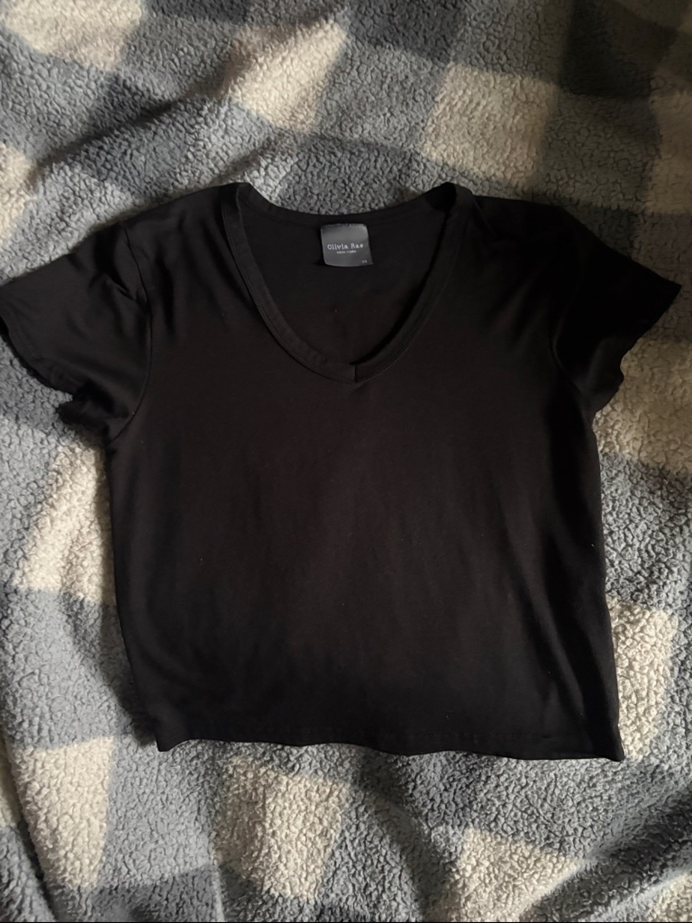 Olivia Rae Black V-Neck Short Sleeve Tee